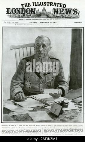 Le général Robert Georges Nivelle (1856 - 1924), commandant en chef français entre décembre 1916 et mai 1917, photographié à son bureau. Banque D'Images