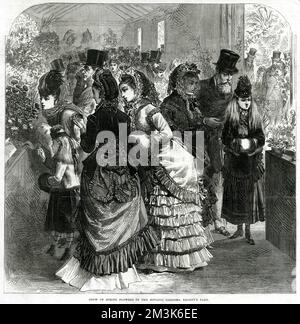 Visiteurs du spectacle des fleurs printanières qui se tient dans les jardins botaniques, Regent's Park, Londres. 1870 Banque D'Images