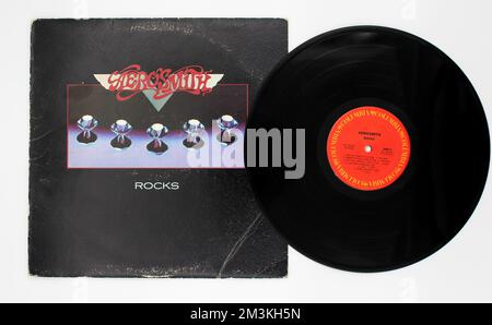 Groupe rock classique, Aerosmith, album de musique sur disque vinyle LP. Couverture de l'album Rocks Banque D'Images