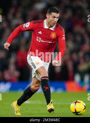 Photo du dossier en date du 30-10-2022 de Cristiano Ronaldo de Manchester United, mis en garde par la police après que des images ont été filmées de l'avant-scène de Manchester United qui paraissait écraser un téléphone de la main d'un fan d'Everton lors d'un match sur 9 avril. Date de publication : vendredi 16 décembre 2022. Banque D'Images