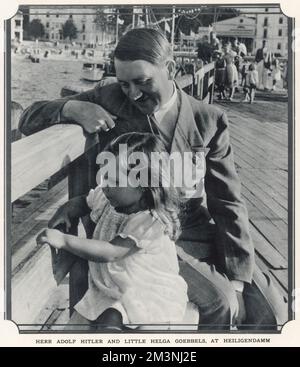 Hitler et Helga Goebbels Banque D'Images