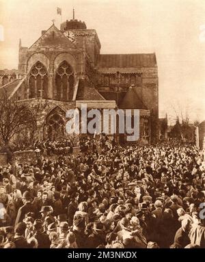 Mariage royal 1947 - foules à Romsey Banque D'Images