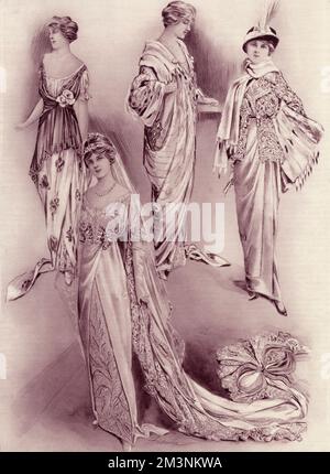 Mariage royal 1913 -- Connaught Fife -- quatre robes Banque D'Images