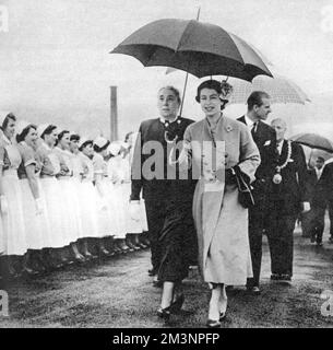 La Reine à l'infirmerie royale de Dundee Banque D'Images