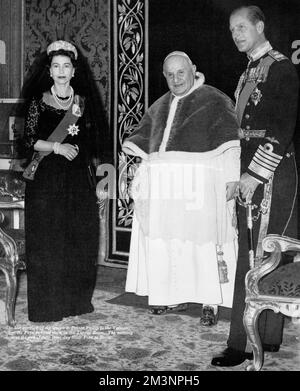 La reine Elizabeth II visite le Vatican Banque D'Images