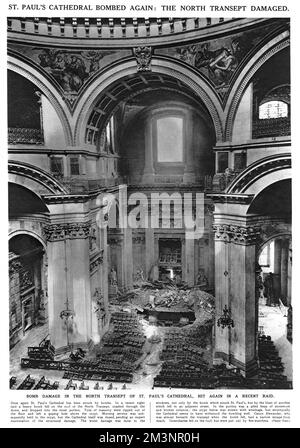 La cathédrale Saint-Paul bombardée en 1941 Banque D'Images