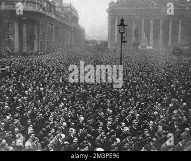 Deux minutes de silence au Mansion House 1920 Banque D'Images