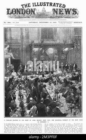 Le banquet Guildhall le soir du Lord Mayor's Show à Londres : le Lord Mayor et les ministres du cabinet s'exprimait à la table haute. Banque D'Images