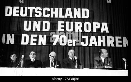 Sous les auspices du CSU, le Congrès des jeunes Allemands des Sudètes de 2nd a eu lieu à Munich en 1970, en Allemagne Banque D'Images