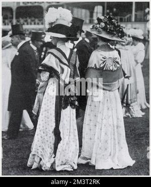 Royal Ascot Fashions 1909 Banque D'Images