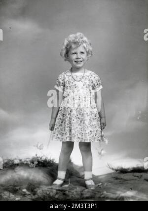 Jeune princesse Elizabeth (plus tard reine Elizabeth II) âgée de trois ans. Date : 30th juillet 1929 Banque D'Images