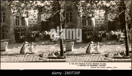 Les plaats de San Nicholas, village belge , foules, Century of Progress exposition internationale 1933-1934 : Chicago, Illinois. Banque D'Images
