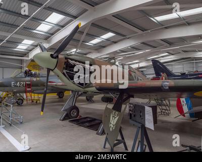 Un original (mais restauré) 1939 Hawker Hurricane Mk.IIa (numéro de série Z2389) exposé au Brooklands Museum, Surrey, Royaume-Uni. Banque D'Images