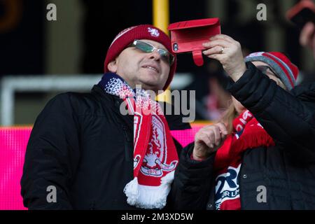 Burnley, Royaume-Uni. 17th décembre 2022. Les fans de Middlesbrough F.C pendant le match de championnat Sky Bet entre Burnley et Middlesbrough à Turf Moor, Burnley, le samedi 17th décembre 2022. (Crédit : Mike Morese | MI News) crédit : MI News & Sport /Alay Live News Banque D'Images