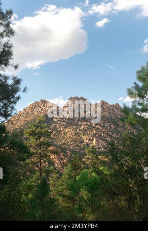 Prescott vue sur la montagne de granit Banque D'Images