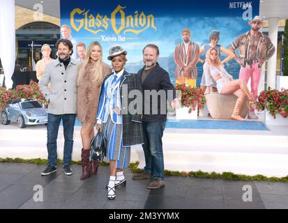 La photo doit être créditée ©Alpha Press 078237 17/12/2022 RAM Bergman, Kate Hudson, Rian Johnson et Janelle Monae à un phocall pour le film Glass Onion A Knives Out Mystery à la gare de Kings Cross à Londres. Banque D'Images