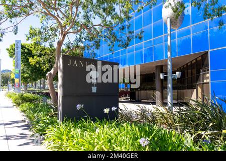 West Hollywood, CA, États-Unis - 6 juillet 2022 : siège de JANUS et Cie à West Hollywood, CA, États-Unis. Banque D'Images
