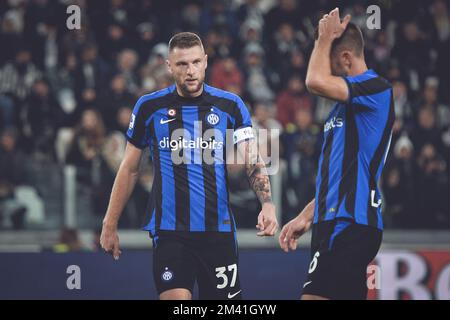 Milan Skriniar (Inter) lors du match de football Serie A entre Juventus et Internazionale au stade Allianz, le 6 novembre 2022 à Turin, en Italie Banque D'Images