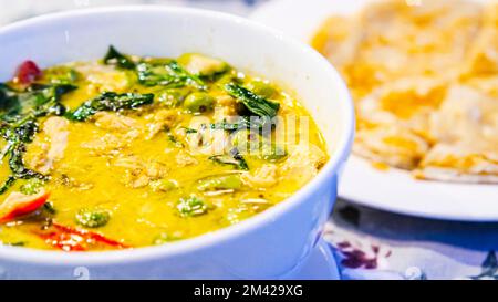 curry vert thaïlandais traditionnel. Meilleur plat de la cuisine thaïlandaise Banque D'Images