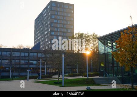 ROTTERDAM, PAYS-BAS -12 NOVEMBRE 2021- vue de l'Université Erasmus à Rotterdam, pays-Bas. Banque D'Images