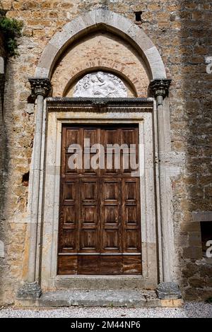 Castello di Spedaletto, site classé au patrimoine mondial de l UNESCO Val dOrcia, Italie Banque D'Images