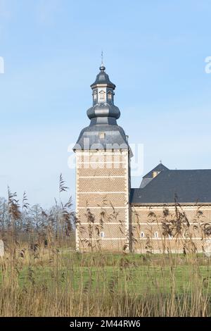 Hasselt. Limbourg - Belgique 24-01-2021. Un ancien château européen de l'abbaye de Herkenrode datant du 16th siècle pour des visites publiques Banque D'Images