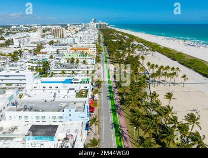 Vue aérienne, quartier art déco et Lummus Park Ocean Drive, South Beach Miami Beach Miami Florida, États-Unis Banque D'Images