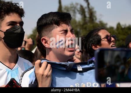 Mexico, Mexique. 18th décembre 2022. 18 décembre 2022, Mexico, Mexique: Les fans argentins célèbrent l'Argentine comme nouveau champion du monde de la coupe du monde de la FIFA lors de la Fest des fans de la FIFA au Monument de la Révolution . Sur 18 décembre 2022 à Mexico, Mexique. (Photo de Carlos Tischler/ Eyepix Group/Sipa USA) crédit: SIPA USA/Alay Live News Banque D'Images