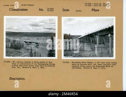 Construction du pont Buckinghorse; pont de la rivière Muskwa. Légende originale: 43-3318 - la terrasse en béton est coulées à ce stade de la construction du pont Buckinghorse. Une poutre de tôle de pont en acier construite par Pedersen Bros. Inc Section E, 3 septembre 1943. Légende originale: 43-3319 - The Muskwa River Bridge - un pont de 970' construit par Pederson Bros. Inc., l'acier est récupéré à partir d'un pont de chemin de fer traversant la rivière Sacramento en Californie. Section E, 4 septembre 1943. État: Alaska. Banque D'Images