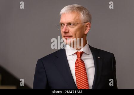 RIGA, LETTONIE. 19th décembre 2022. Ulf Kristersson, Premier ministre suédois, rencontre Krisjanis Karins (sur photo), Premier ministre letton. Banque D'Images