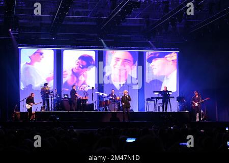 Kioene Arena, Padoue, Italie, 15 décembre 2022, Rouge tout simplement pendant Rouge tout simplement - Tour d'âme d'oeil bleu 2022 - concert de musique Banque D'Images