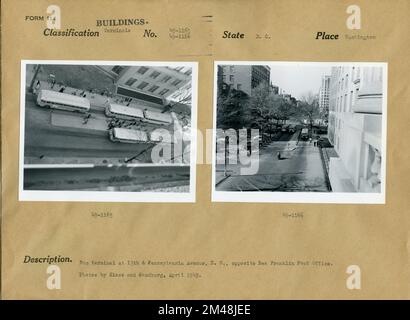 Terminal de bus à 13th Street et Pennsylvania Avenue, NW. Légende originale : terminal d'autobus à 13th Street et Pennsylvania Avenue, N.W. en face du bureau de poste de Ben Franklin. Photos de T. W. Kines et Fred Sandburg, avril 1949. État : Washington, DC. Banque D'Images