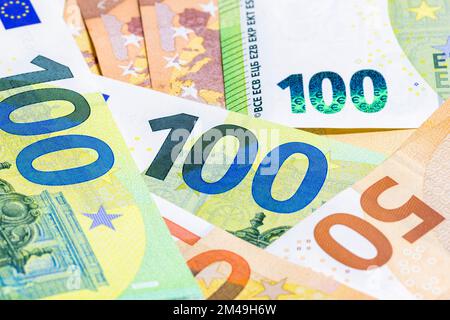 Billets, billets, 50 billets en euros, 100 billets en euros Banque D'Images