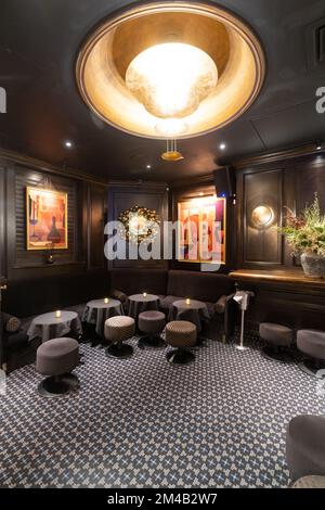 Trap Private Club, lieu de nuit storied, ouvert aux membres et aux clients uniquement, connu pour sa clientèle de célébrités et ses fêtes sauvages, Jermyn Street, St James's. Banque D'Images