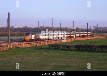 Un des trains Intercity 125 côte Est nord près de Thirsk durant la période où la côte est de vote a été exécuté publiquement Banque D'Images