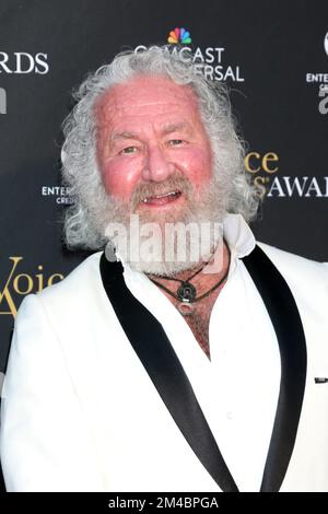 Burbank, États-Unis. 18th décembre 2022. LOS ANGELES - DEC 18: Charlie Adler aux Voice Arts Awards au Steven J. Ross Theatre - Warner Brothers Studios on 18 décembre 2022 à Burbank, CA (photo de Katrina Jordan/Sipa USA) crédit: SIPA USA/Alay Live News Banque D'Images