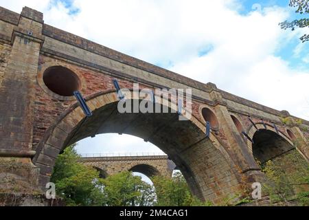 Grand aqueduc de Marple (aqueduc de Goyt), Marple, Stockport, Cheshire, Angleterre, ROYAUME-UNI, SK6 5LD Banque D'Images