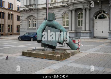 Statue de la justice sur la place Moravie - Brno, République tchèque Banque D'Images