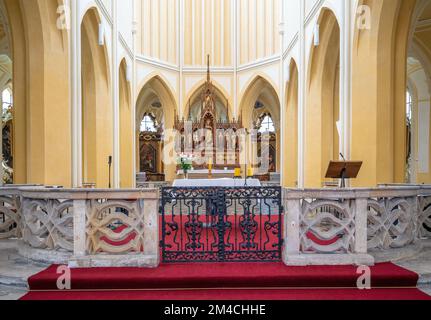 Autel de l'intérieur de la cathédrale de Sedlec - Kutna Hora, République tchèque Banque D'Images