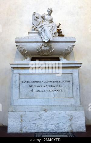 Tombeau de Niccolò di Bernardo dei Machiavel, Basilique de Santa Croce, Basilique de la Sainte Croix, Florence, Toscane, Toscane, Toscane, Italie, Europe Banque D'Images