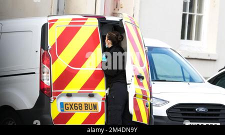 Eastbourne, East Sussex, Royaume-Uni. 20th décembre 2022. Tony King, âgé de 59 ans, de Cornfield Terrace Eastbourne, a été accusé de meurtre après le décès de Sabrina Cooper, âgée de 68 ans, dimanche soir. La victime était la nièce du dernier artiste du spectacle, Tommy Cooper Credit: Newpics UK South/Alay Live News Banque D'Images