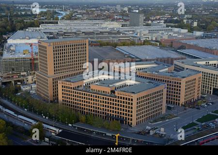 Zurich Gruppe incurrance siège social de la société à Cologne, Allemagne, novembre 2022 Banque D'Images