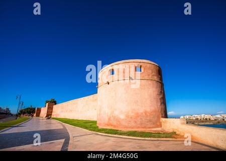 Les murs de Rabat sont connus sous le nom de Borj Sidi Makhlouf, la capitale du Maroc Banque D'Images