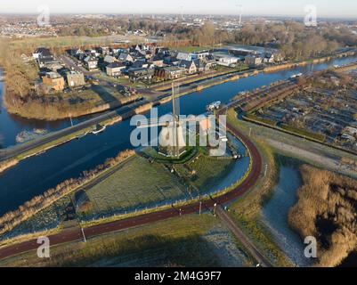 Strijkmolen E, Ouddorp, Alkmaar, pays-Bas. Moulin à polder octogonal en chêne à partir de 1630. Les moulins à repassage ne drainent pas les polissoirs, meulez le Banque D'Images