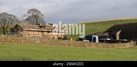 Travaux de construction avec conversion de grange à Little Newton à long Preston, Yorkshire Dales. Banque D'Images