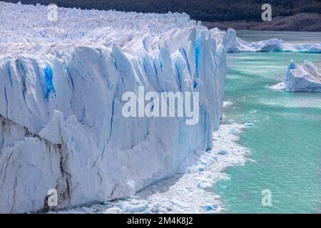 Argentine, Patagonie, El Calefate Perito glacier Moreno dans les Glaciers Parc national Los Glaciares. Banque D'Images