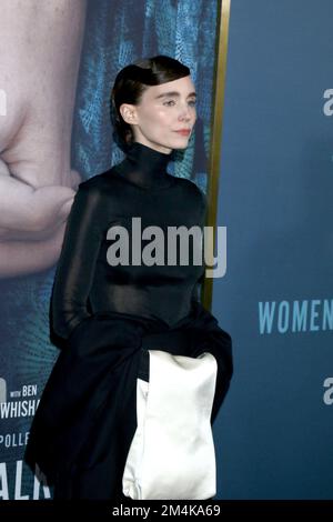 Women Talking Premiere au Samuel Goldwyn Theatre on 17 novembre 2022 à Beverly Hills, CA présentant: Rooney Mara où: Beverly Hills, Californie, États-Unis quand: 17 Nov 2022 crédit: Nicky Nelson/WENN Banque D'Images