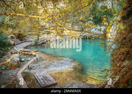 Paysage avec Adonis Baths Waterfalls, Paphos, Chypre. Banque D'Images