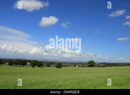 Nuage passant par la vallée de Ribble près de Hoghton Hall Hoghton près de Blackburn Lancashire Angleterre Banque D'Images