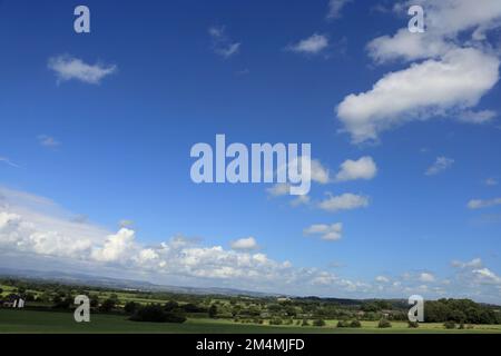 Nuage passant par la vallée de Ribble près de Hoghton Hall Hoghton près de Blackburn Lancashire Angleterre Banque D'Images